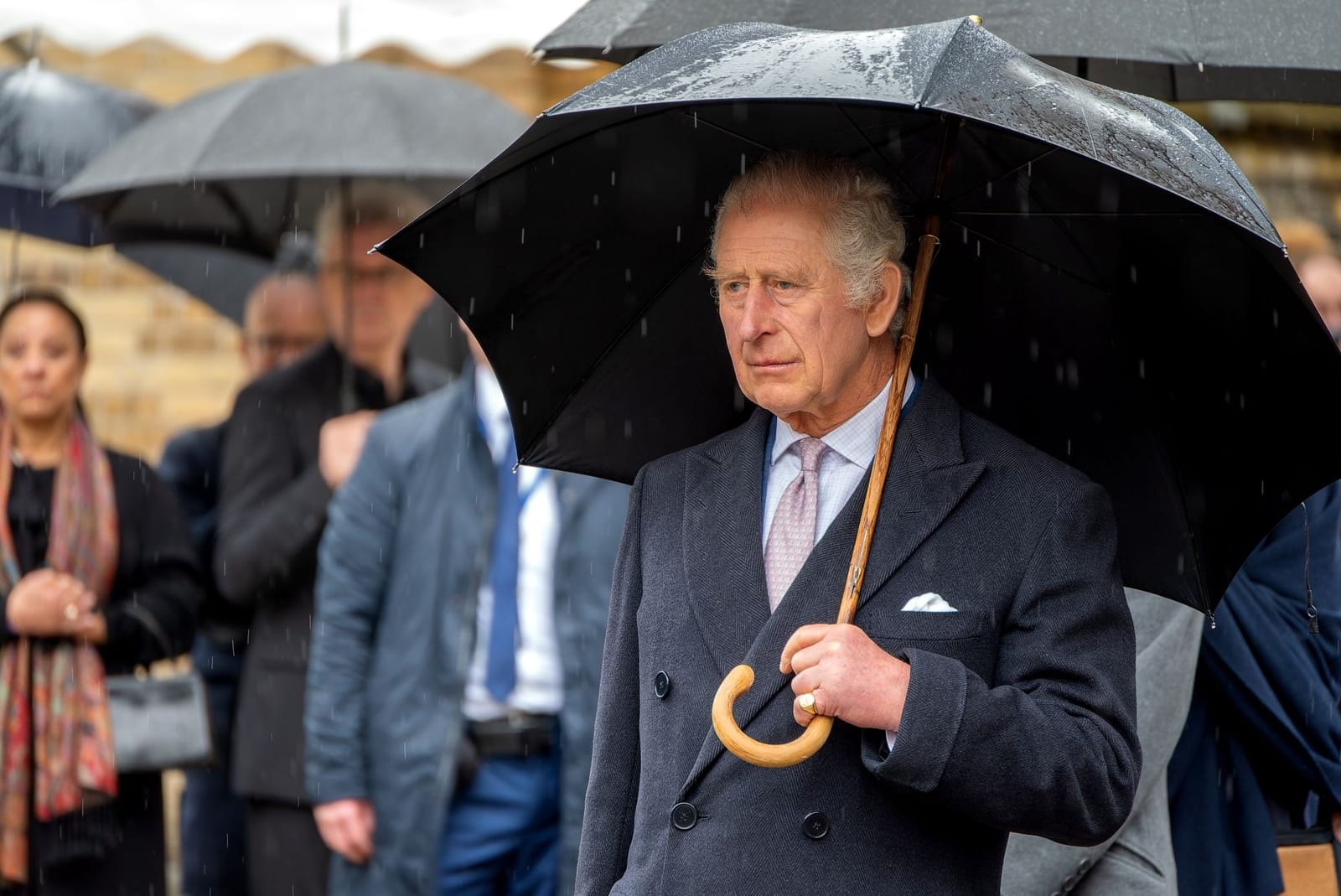 🇬🇧 Sommer, wo bleibst du? Vier royale Lichtblicke für Regentage